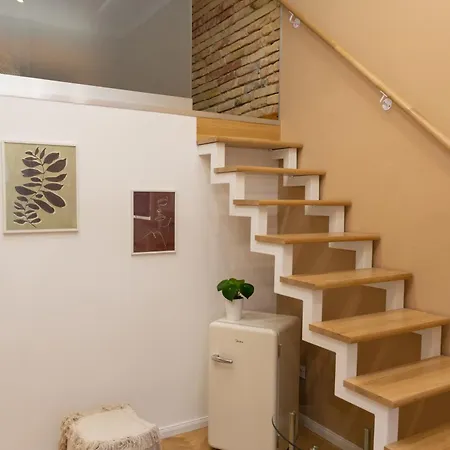 Luther Cappucino For 3 People, Free Ac * Budapest