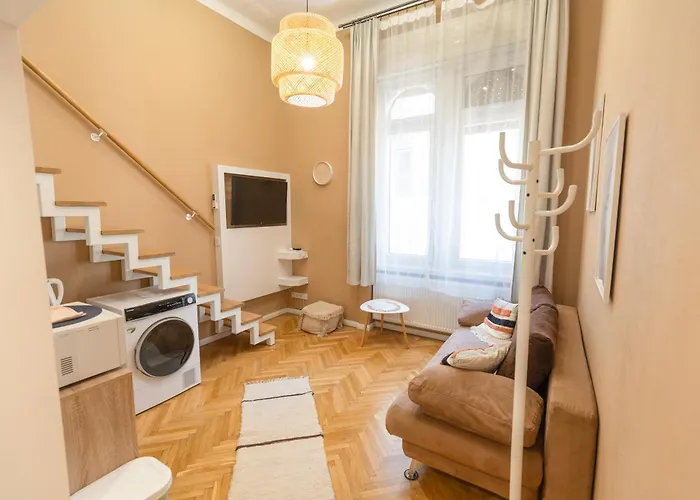 Luther Cappucino For 3 People, Free Ac * Budapest